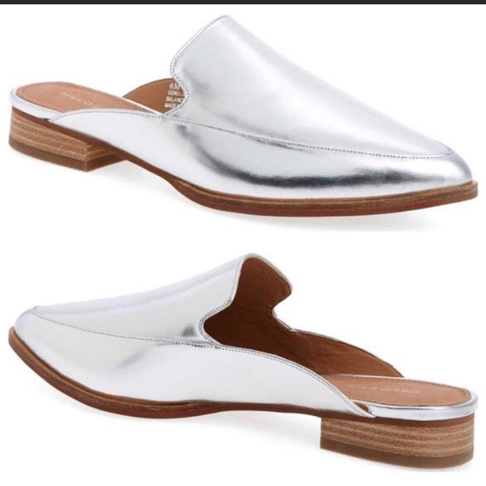 Halogen Corbin silver metallic slides mules NEW 6
